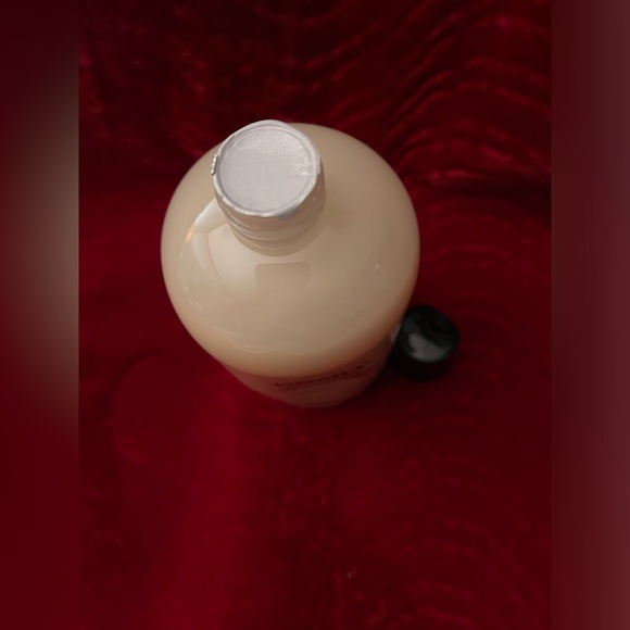 Purity Made Simple One Step Facial Cleaner - Picture 4 of 4